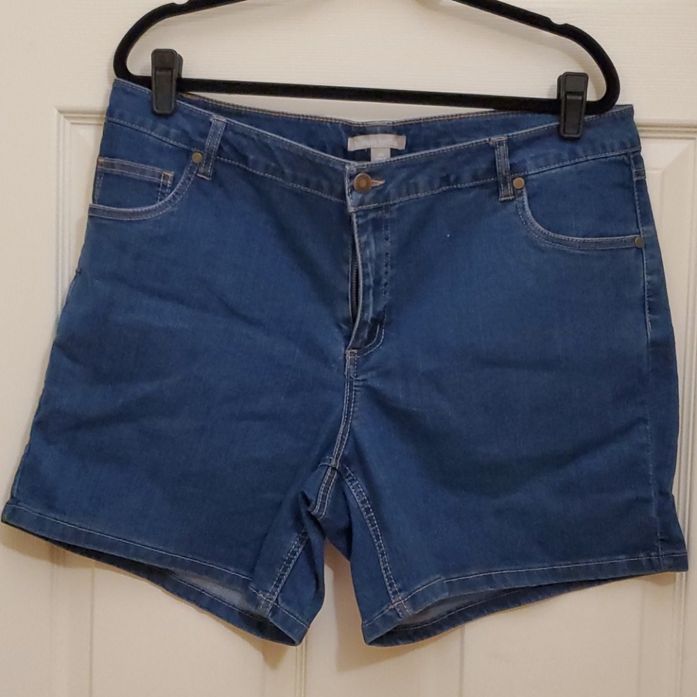 Women within denim shorts